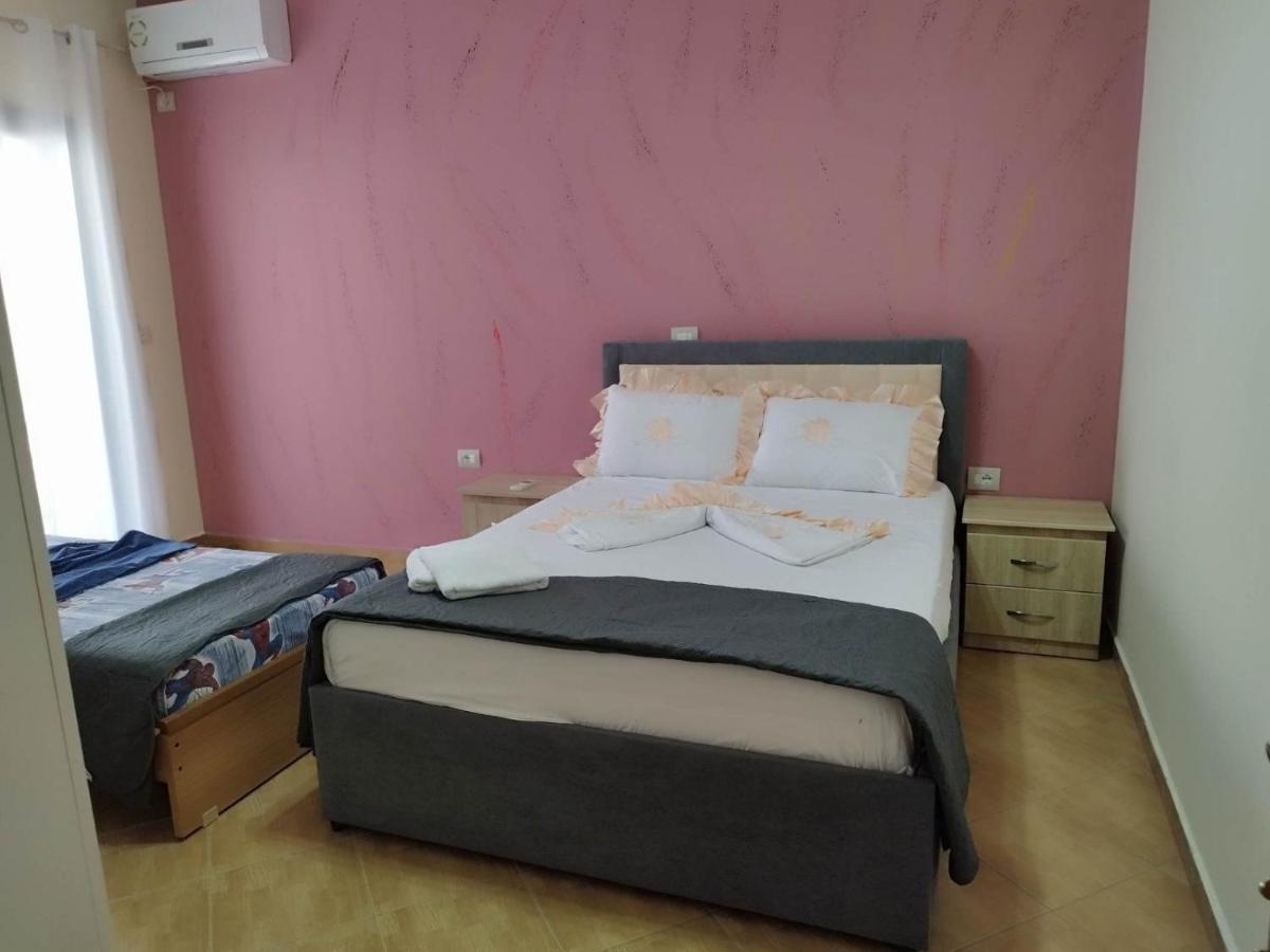 Alexander Apartment Ксаміл Екстер'єр фото
