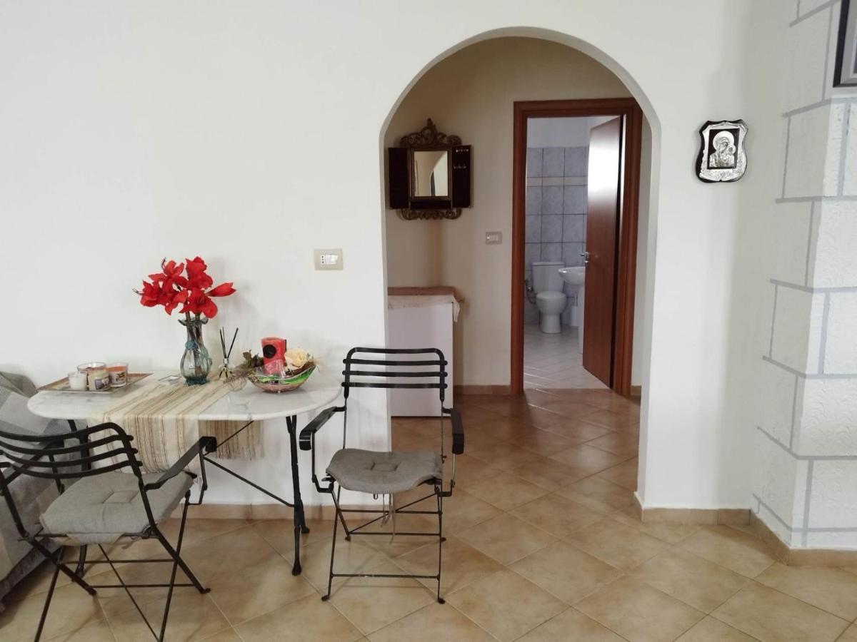 Alexander Apartment Ксаміл Екстер'єр фото