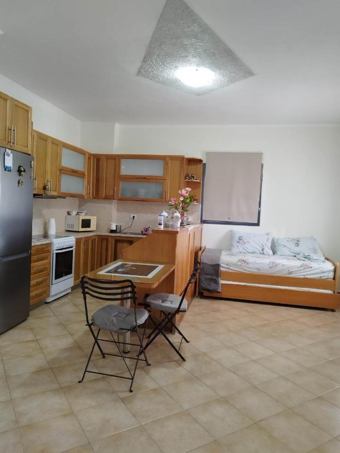 Alexander Apartment Ксаміл Екстер'єр фото